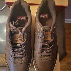 Levi's® Stallion Burnish Faux Leather Sneakers (Brown) - - NWB